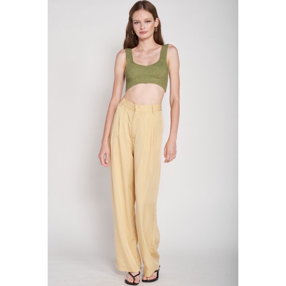 High Waist Wide Leg Trousers With Front Pleats - Picture 2 of 6